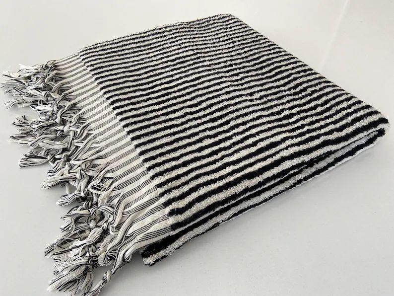 KARATEZGAH DOKUMASI EL VE YÜZ HAVLUSU 8